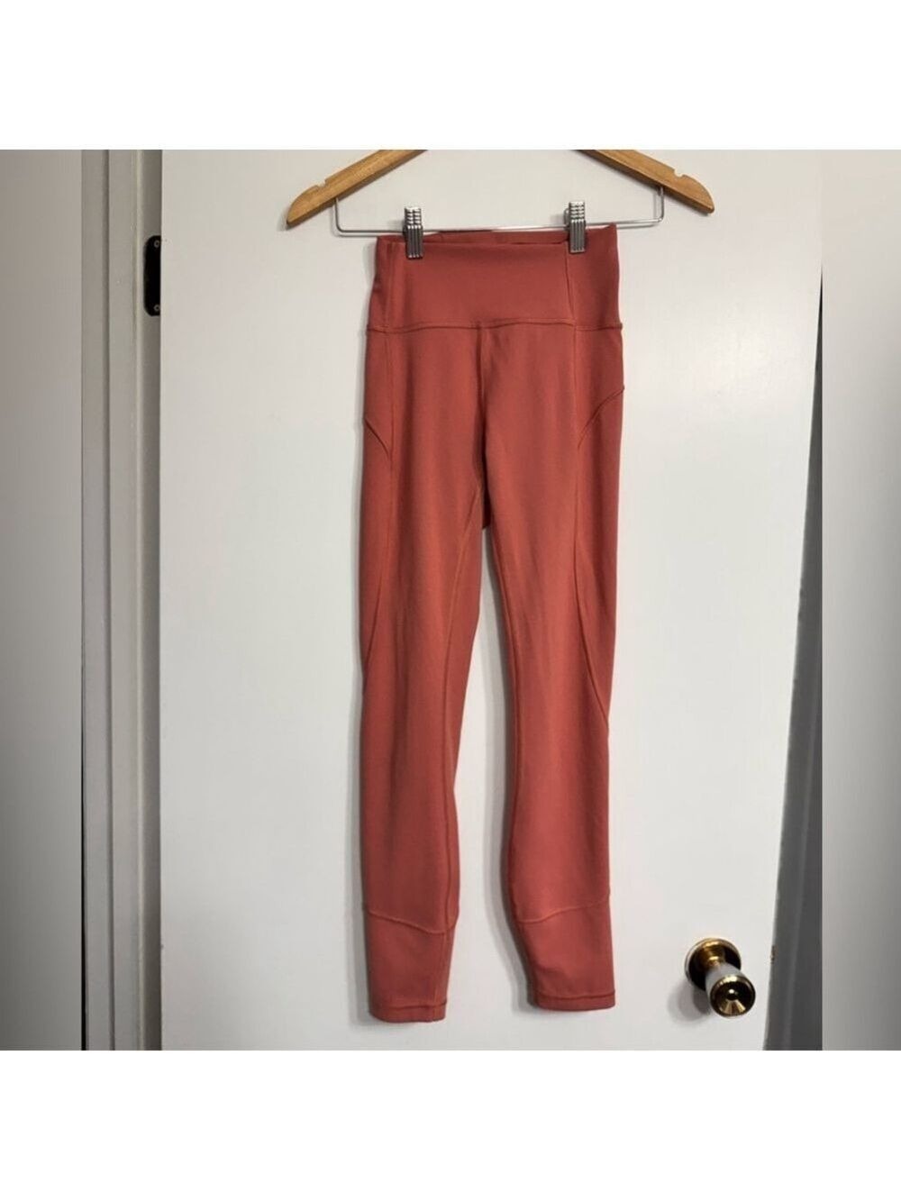 Lululemon In Movement Tight 25 Inch Everlux Rustic Coral Size 2 - Picture 4 of 10